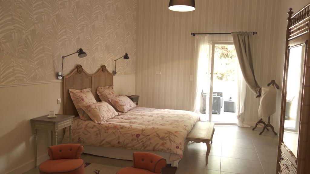 La Petite Girondine, La Suite... Pujols  Quarto foto